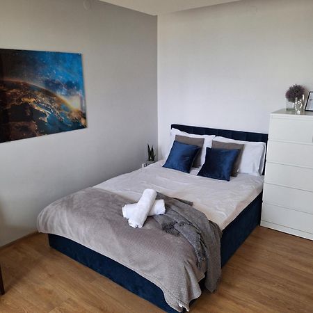 Apartament 9 Pietro Stary Toruń Exteriör bild
