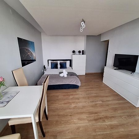 Apartament 9 Pietro Stary Toruń Exteriör bild